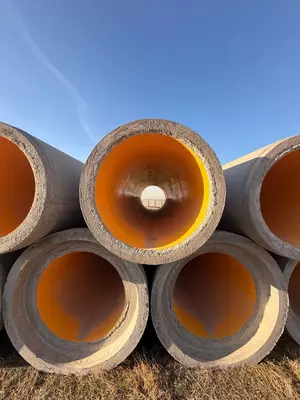   Futerovkali temir-beton quvur