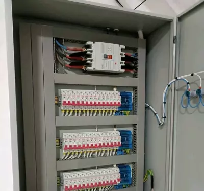 Taqsimlovchi elektr shkafi (ShR) Изготовление
