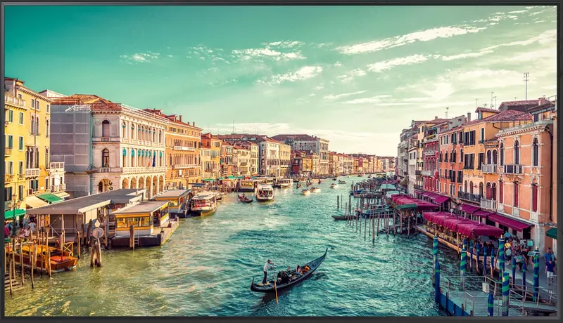  Профессиональный SMART-дисплей Samsung LH-98QBEBSCXI ООО TUNGI TOSHKENT