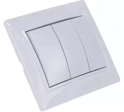   TRIO (3 ВКЛ) трёхклавишный выключатель