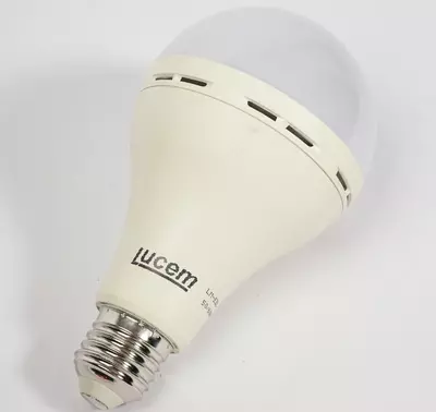 Лампочка Bulb (аккумулятор) 7W E27