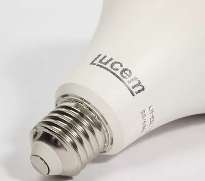   Bulb akkumulyatorli lampochka 9W E27