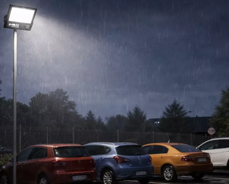  Прожектор UNO 100W - 