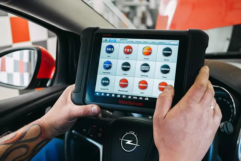   Avtomobil elektrikasini diagnostika qilish