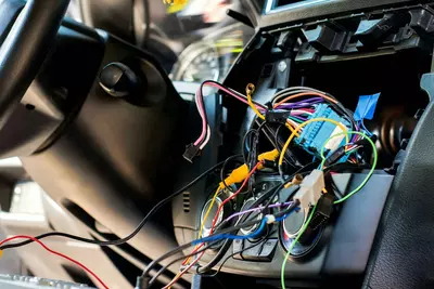 Avtomobil simlarini ta’mirlash va almashtirish