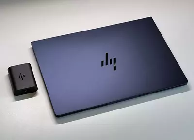   Ультрабук HP EliteBook Ultra G1i 14.0 2.8K Touch (Core Ultra 7 258V  32GB  1TB SSD) Windows 11 Pro