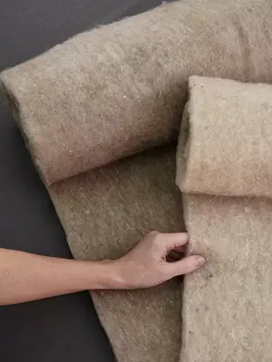  Утеплитель полушерстяной для одежды - 