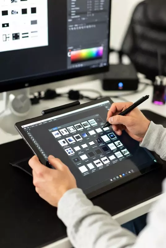 Professional Grafik Dizayner Xizmatlari