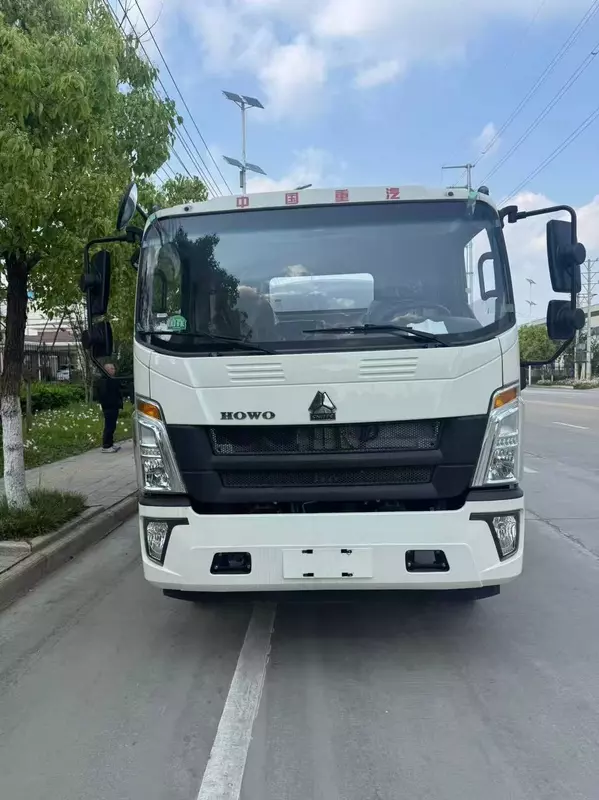  Водовоз Howo 10 кубов Только в розницу