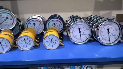  Манометры  термометры - 