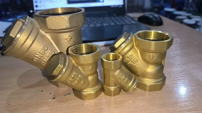 Латунные сетчатые муфтовые фильтры