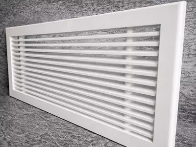   RAN-T chiziqli ventilyatsiya panjarasi