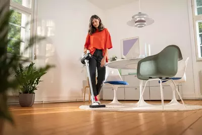  Вертикальный аккумуляторный пылесос KVA 2 *EU 250 Вт  0 4 л - 