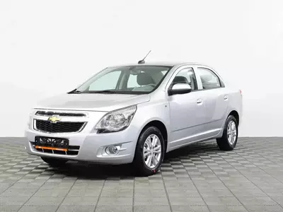 Shahar boylab mehmonlarni tashish xizmati  Chevrolet Cobalt (aeroport transferi)