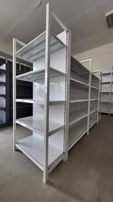   Dorixona uchun stellajlar