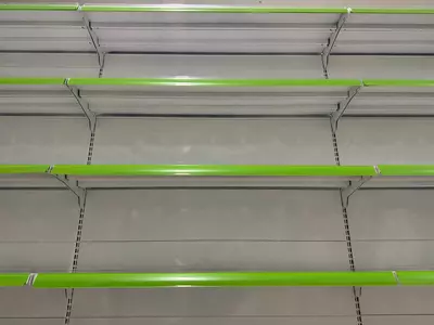  Dorixona va dokonlar uchun stellajlar KingRax