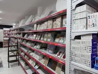  Dokon uchun prilavkalar Ulgurji va chakana