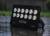   Прожектор 600W