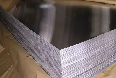   Issiq holatda o‘ralgan listlar assortimenti