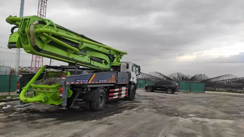  40 metrli avtobeton nasosi Ulgurji va chakana