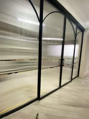 Металло-стеклянные раздвижные двери Loft купе усиленная конструкция