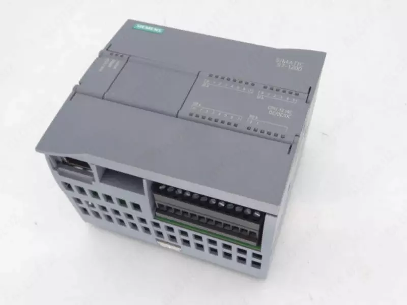 Avtomatlashtirish tizimi (boshqaruvchi) "Siemens" 6ES7214-1AG40-0XB0, SIMATIC S7-1200 protsessori 1214C DC/DC/DC