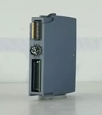 Avtomatlashtirish tizimi (alohida kirish moduli) "Siemens" 6ES7131-6BH01-0BA0 DI 16 x 24 V DC