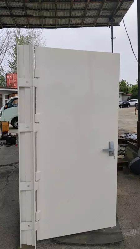 Металлическая противопожарная и антивзрывная дверь EI/ 60