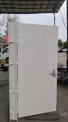 Metall yong‘inga va portlashga qarshi eshik