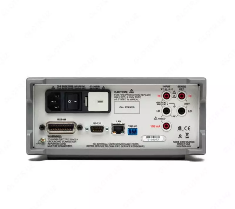   Raqamli multimetr (stol usti) Fluke 8846A  220V