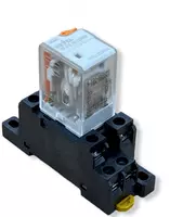 Реле промежуточное 35.02 10A 220V AC с розеткой