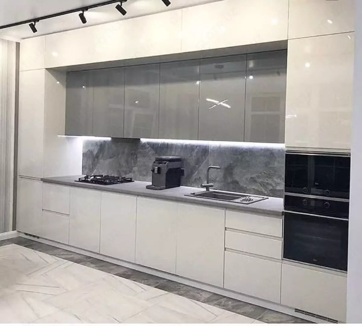 2025-09-08-12-21-58-288519-eefd9f659e8d7925d0975815448b53e2.webp?_=ozbol