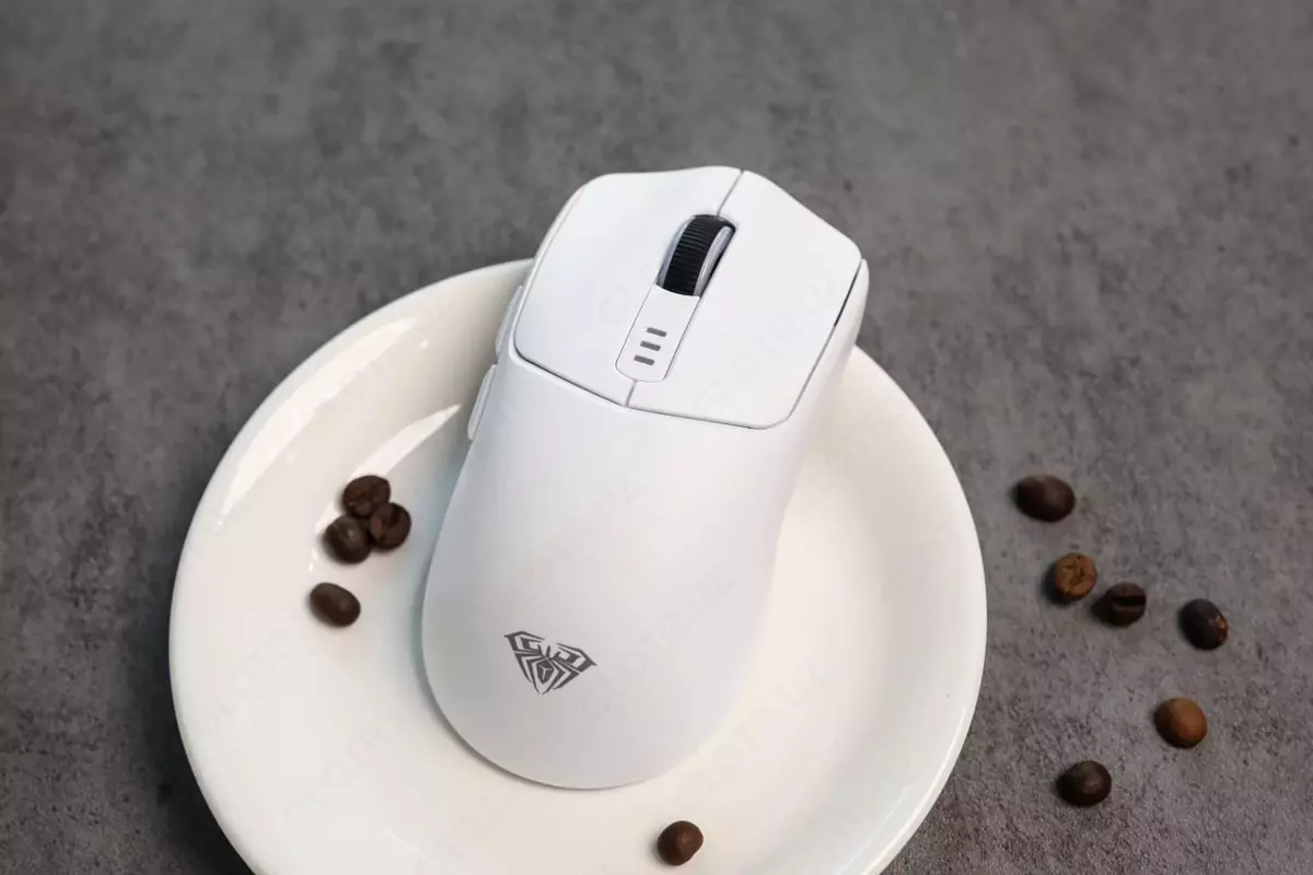 2025-09-19-14-51-25-086543-57512c7d2b46ba3d96fadbf42ace5d81.webp?_=ozbol