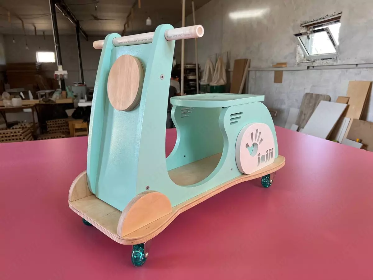 2025-11-14-17-13-00-160100-e6f500b19cfc803f121c7308fca97f11.webp?_=ozbol