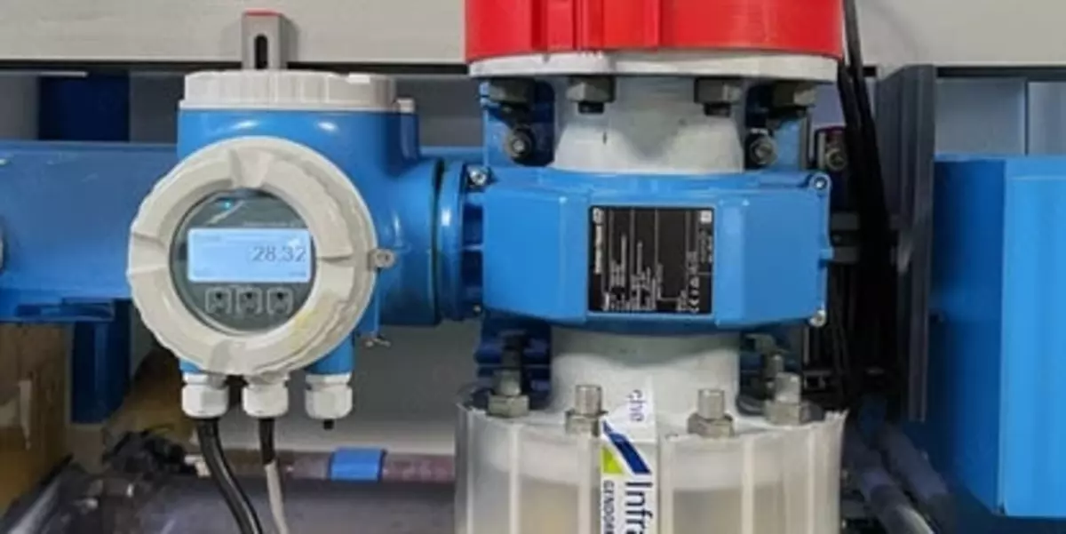 2025-12-23-13-43-01-737721-72945214cc1209a6117c2cc163e22ded.webp?_=ozbol