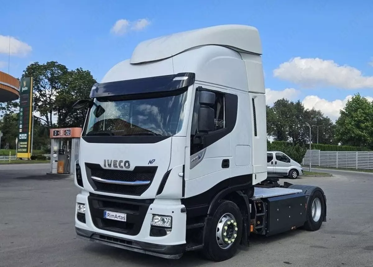 2026-02-03-16-37-30-352119-9e79570ebf96a51e062527114cb9af1a.webp?_=ozbol