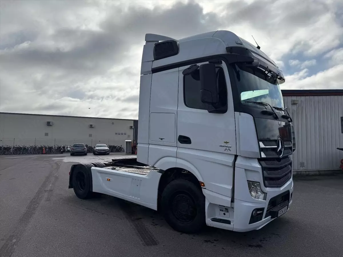 2026-02-11-09-40-36-886049-a9e9d409415300dbe350015b675832ca.webp?_=ozbol