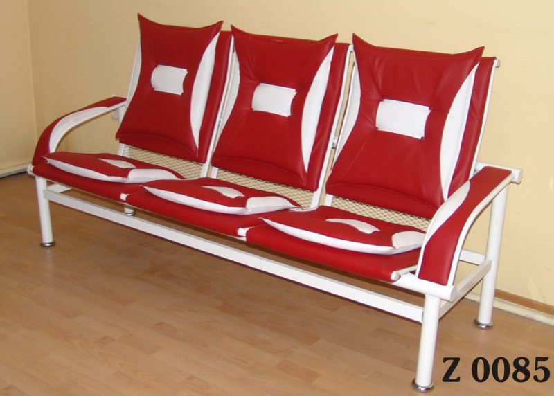 Диван на металлкаркасе цена 820 000 сум.jpg