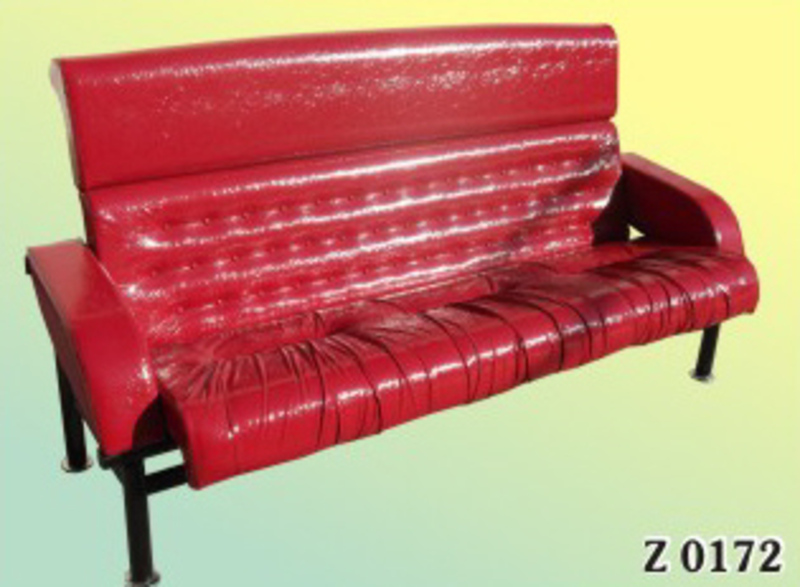 Диван сплошной с пуговицами цена1 150 000 сум.jpg