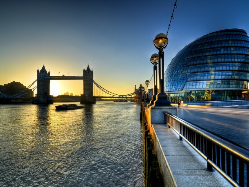 Cities_London__View_of_Tower_Bridge.jpg