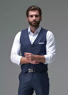 Мужские костюмы