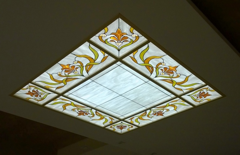 Витражи потолочные, оконные, рисунки на витражах. Ручная работа. Изготовление на заказ!