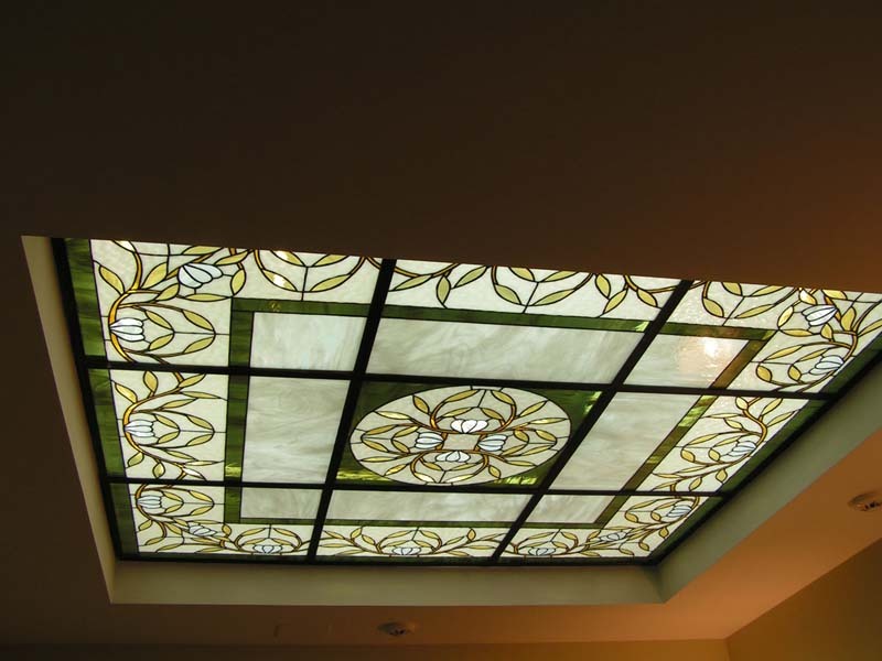 Витражи потолочные, оконные, рисунки на витражах. Ручная работа. Изготовление на заказ!