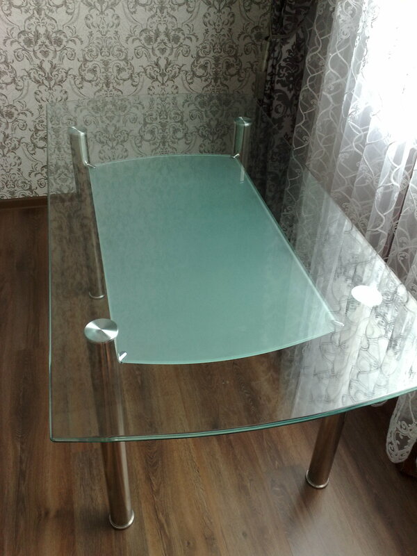 Изготовление журнальных столиков, обеденных столов, подставок под ТВ и прочие под заказ!