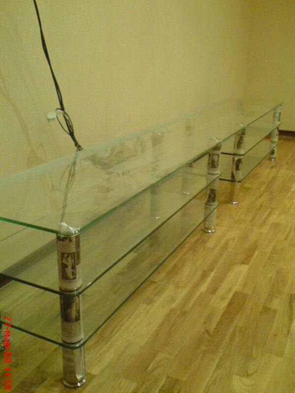 Изготовление журнальных столиков, обеденных столов, подставок под ТВ и прочие под заказ!