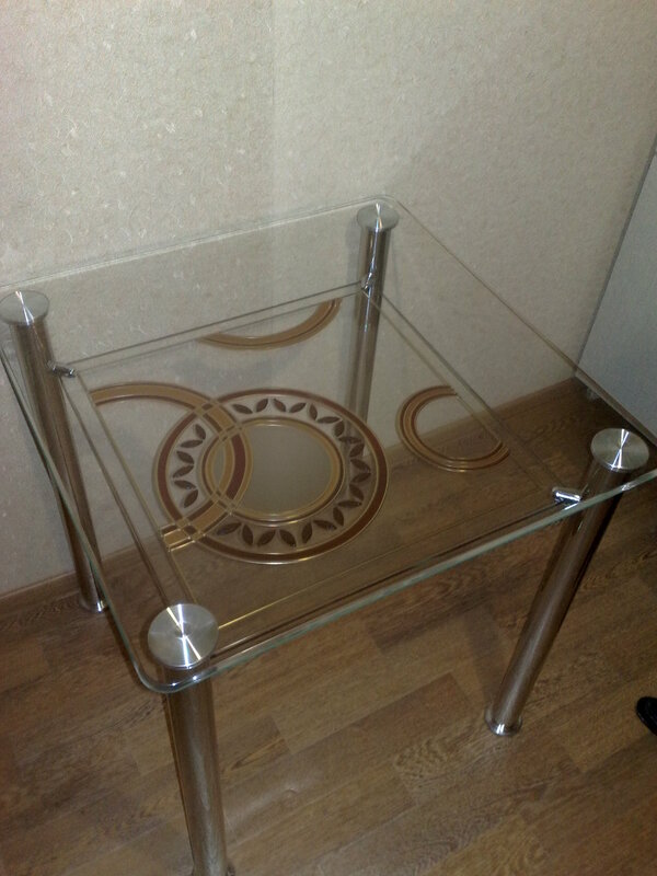 Изготовление журнальных столиков, обеденных столов, подставок под ТВ и прочие под заказ!