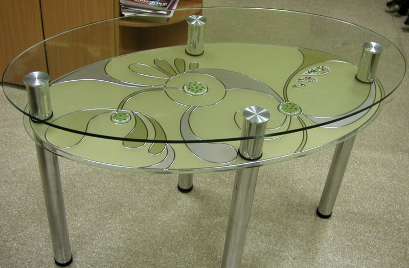 Изготовление журнальных столиков, обеденных столов, подставок под ТВ и прочие под заказ!