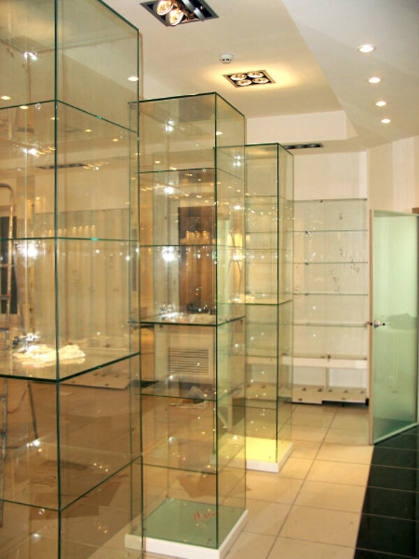 Изготовление витрины на заказ! Любого размера и любой сложности!