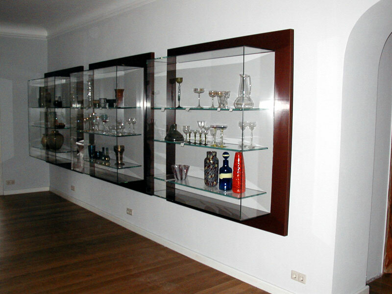 Изготовление витрины на заказ! Любого размера и любой сложности!