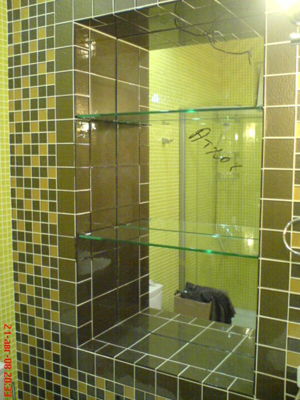 Изготовление встроенных душевых кабин, оформление ванной комнаты по заказу!